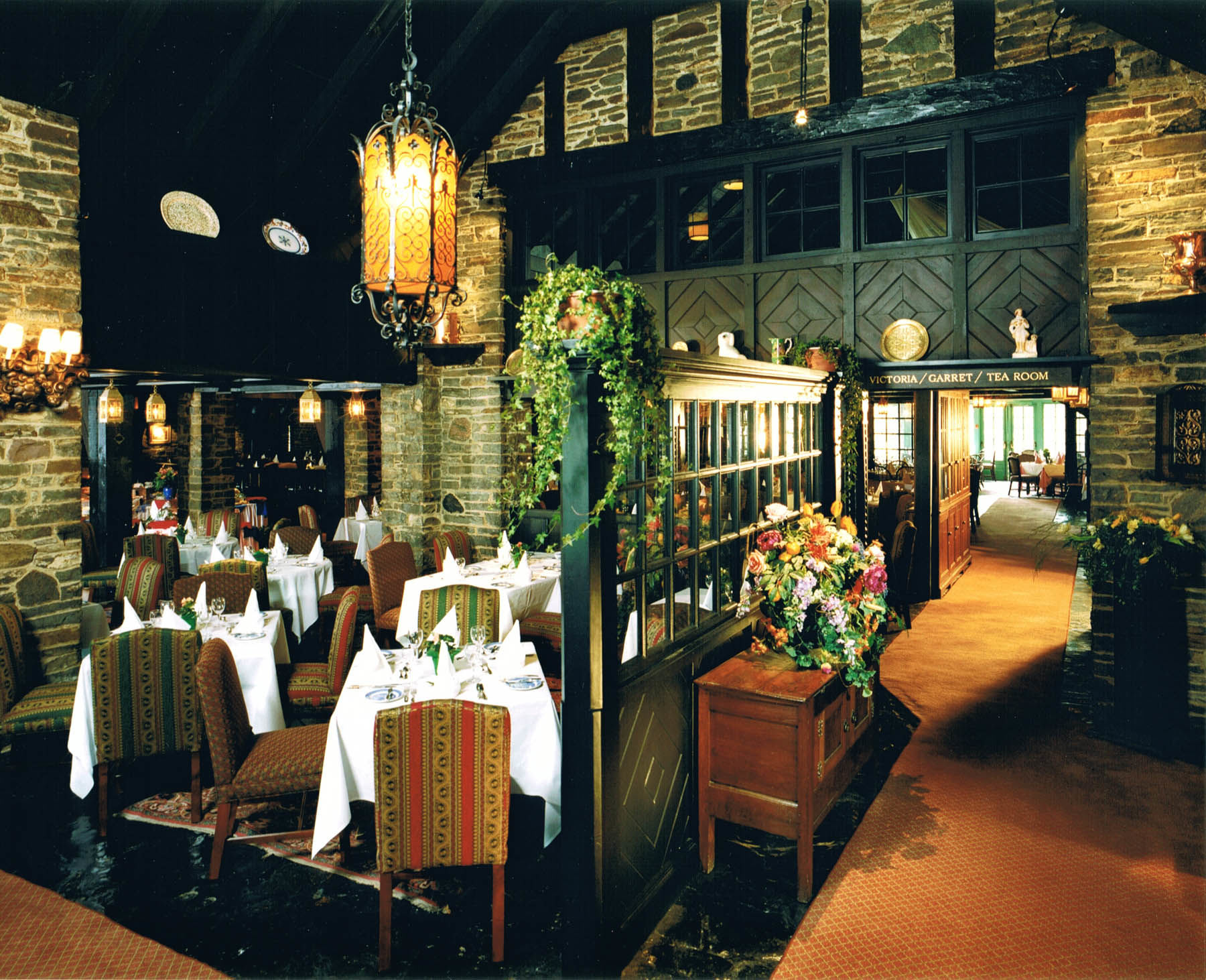 Old Mill Toronto Hotel Restaurant photo